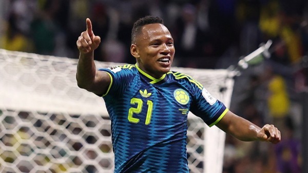 El colombiano Jaminton Campaz celebra uno de los goles.  Foto: FIFA