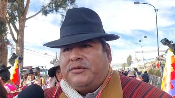 El líder de la Federación Tupac Katari, Vicente Salazar.