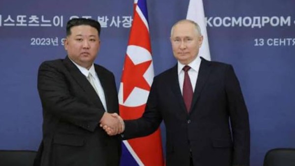 El presidente de Rusia, Vladimir Putin, junto al líder norcoreano Kim Jong Un.