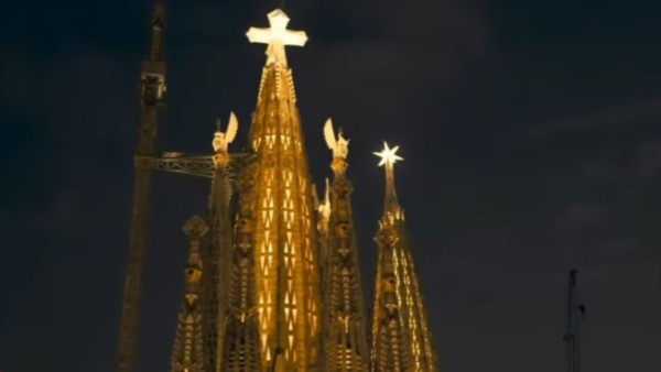 Con la nueva Torre de Jesucristo el templo alcanza los 172,5 metros de altura y se convierte en la iglesia más alta del mundo. Foto: Captura de video