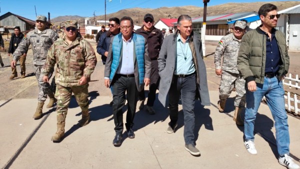 Los ministrios de Gobierno y de Defensa llegan a la frontera con Perú
