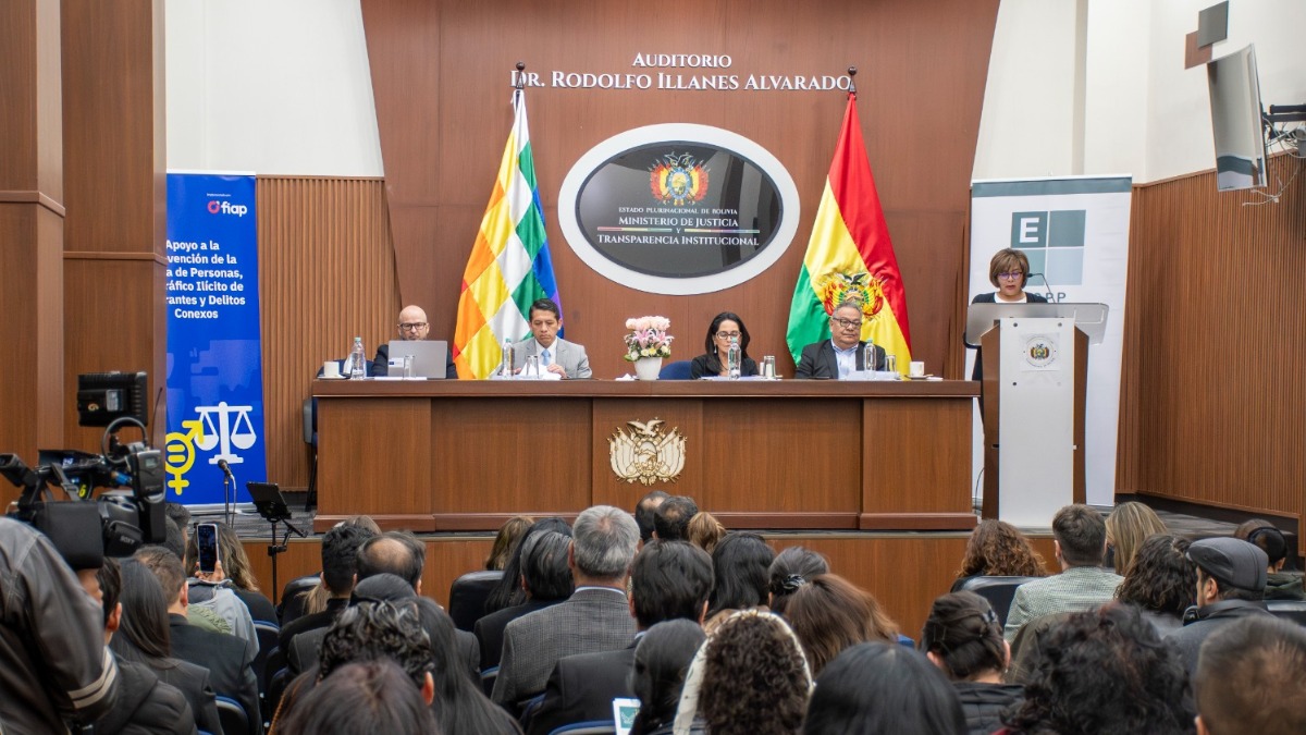 El lanzamiento del diplomado virtual “Prevención, Protección y Asistencia Integral a Víctimas de Trata de Personas”.