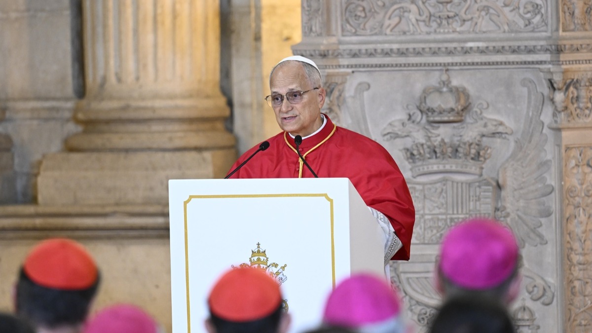 El Papa León XIV pronuncia un discurso durante su ceremonia de bienvenida en el Palacio Real, a 6 de junio de 2026, en Madrid (España).