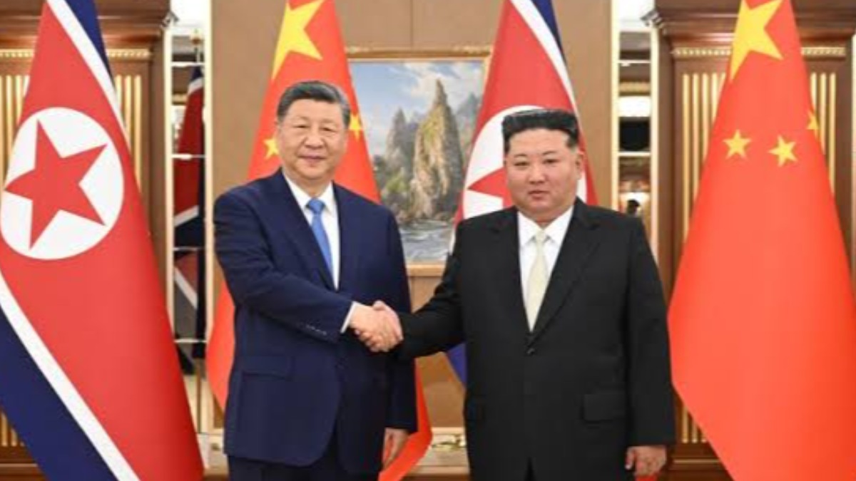 El presidente de China, Xi Jinping, y su homólogo norcoreano, Kim Jong Un..