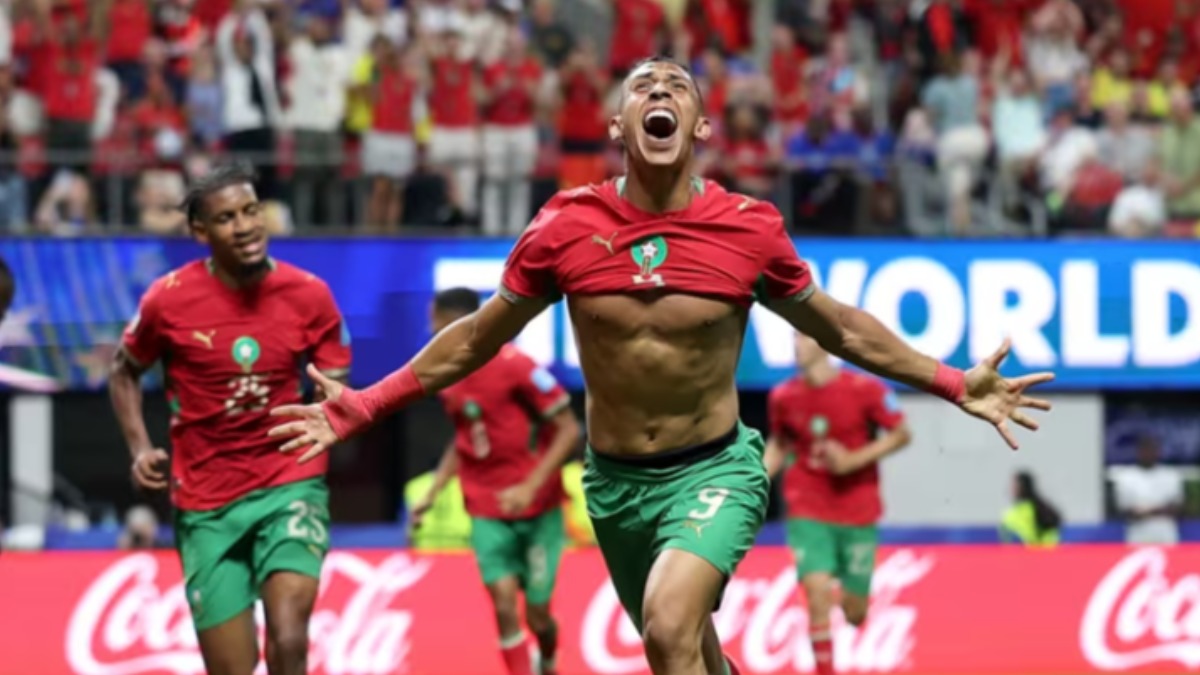 Jugadores de Marruecos celebran uno de los goles de su victoria 4-2 sobre Haití.