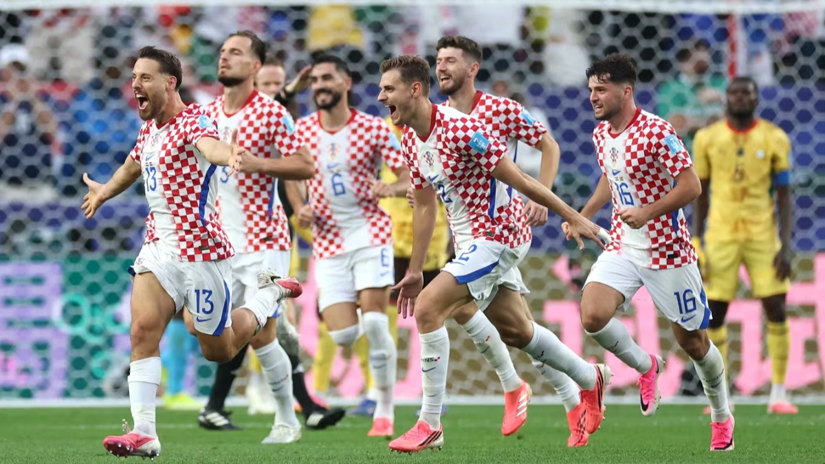 Los croatas festejan uno de los tantos para su victoria sobre el combinado africano.  Foto: FIFA