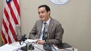 Cartwright Weiland, subsecretario en la Oficina de Asuntos Internacionales de Narcóticos y Aplicación de la Ley (INL). Foto: Embajada