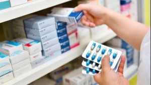 Tipo de cambio flexible dificulta la compra de insumos para la industria farmacéutica. Foto: Imagen referencial/internet