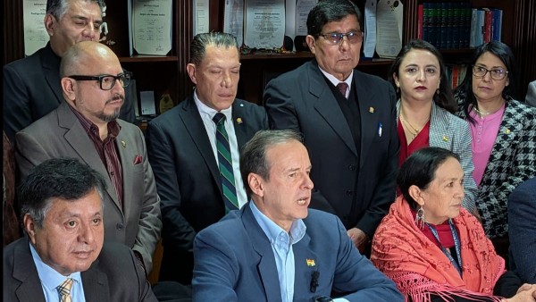Jorge Quiroga y su bancada Alianza Libre. Foto: Libre