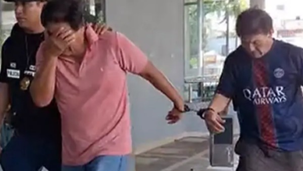 Trasladan a los presuntos reclutadores. Foto: Captura