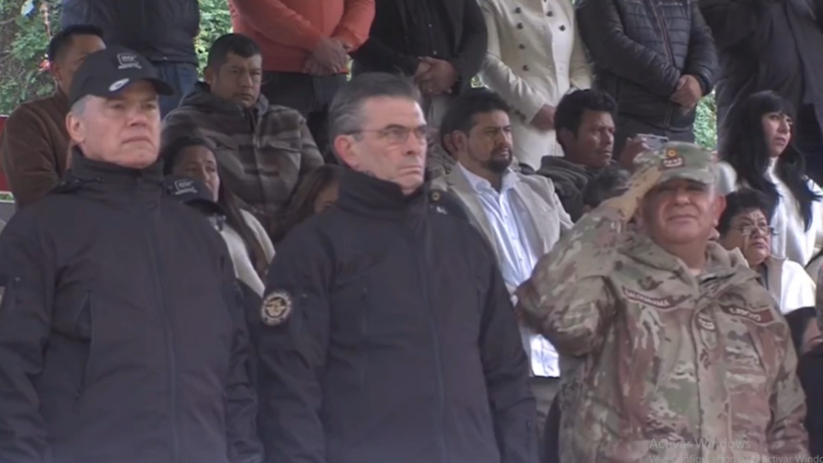 Paz sostiene que las FFAA deben actuar frente a quienes quieran destruir la patria. Foto: Captura de video